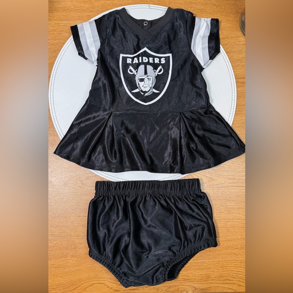 NFL‎ Las Vegas Raiders 3-6 month Cheer Apparel